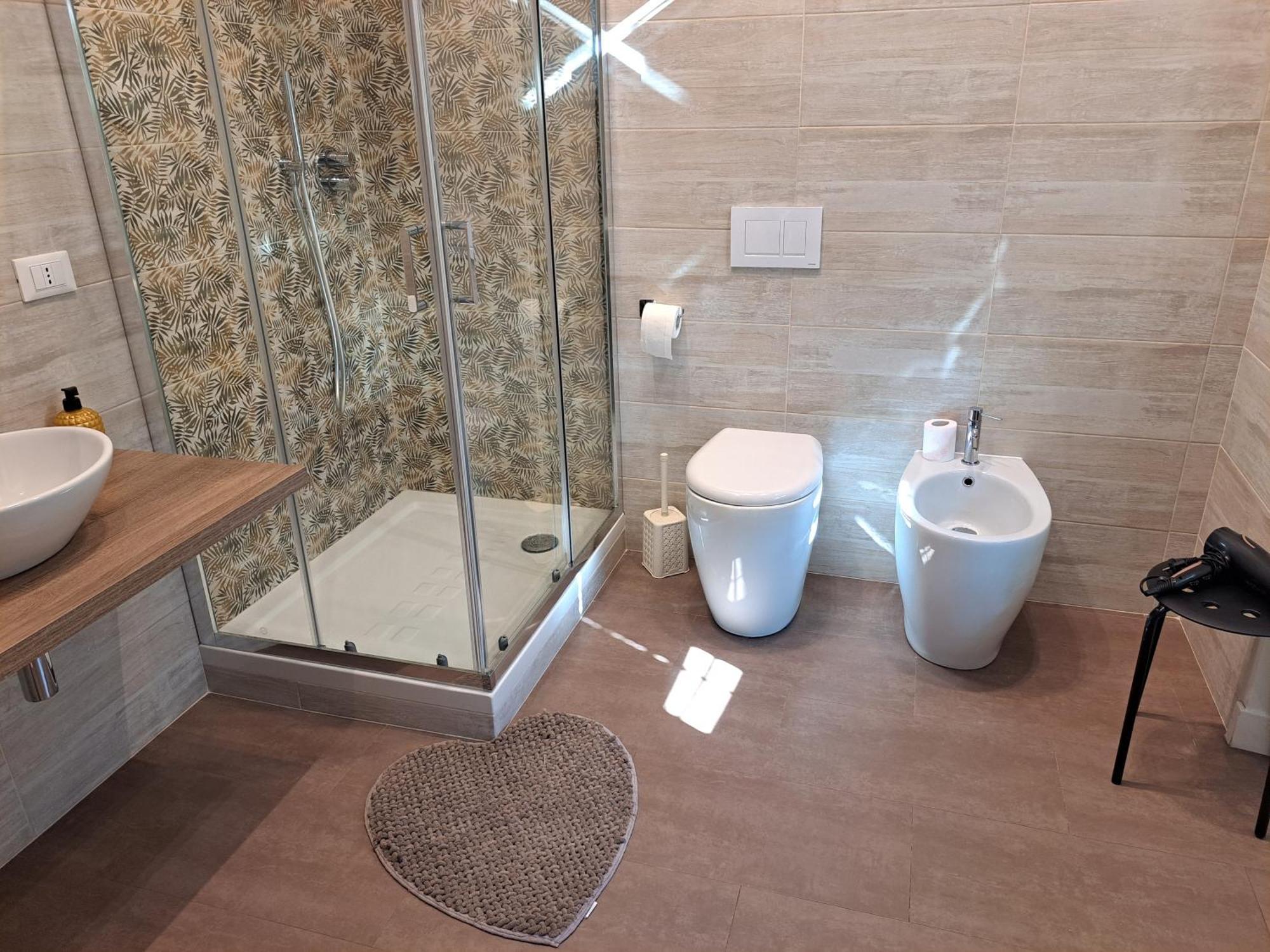Loca Hotel ตูริน ภายนอก รูปภาพ